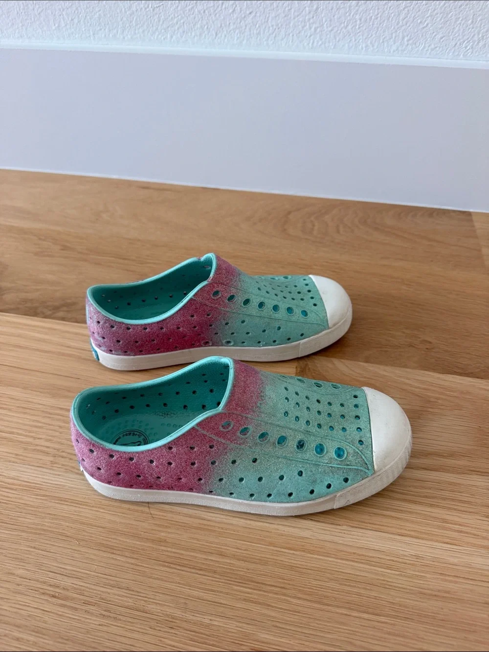 Native Kids Water Shoes in Aqua and Pink